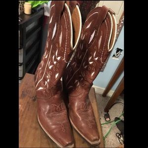 Ariat Cowgirl Boots